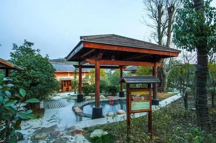 天悦湾行歌（诗歌）