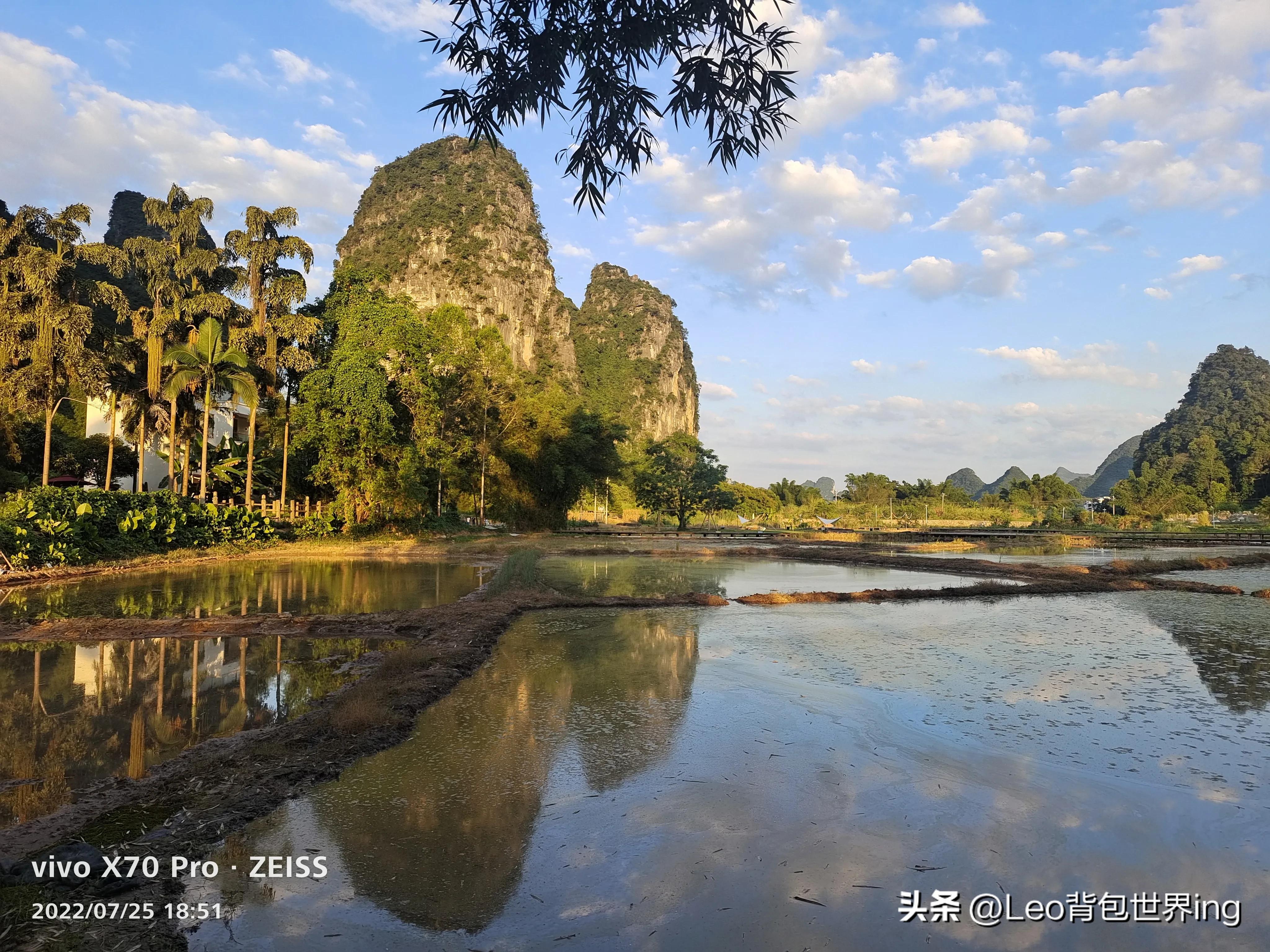 阳朔自驾观景点,阳朔日落观景点月亮山