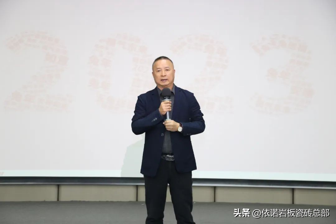 品牌岩板瓷砖加盟店有哪些,瓷砖加盟品牌强牌陶瓷