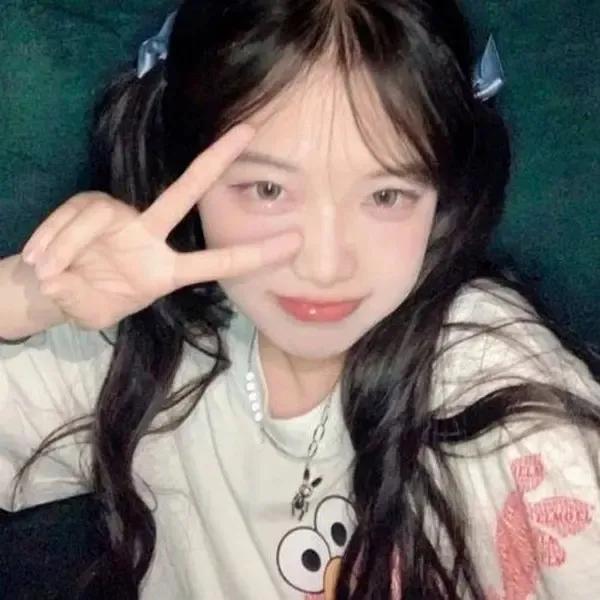 美少女谁会不爱水蜜桃甜妹呢