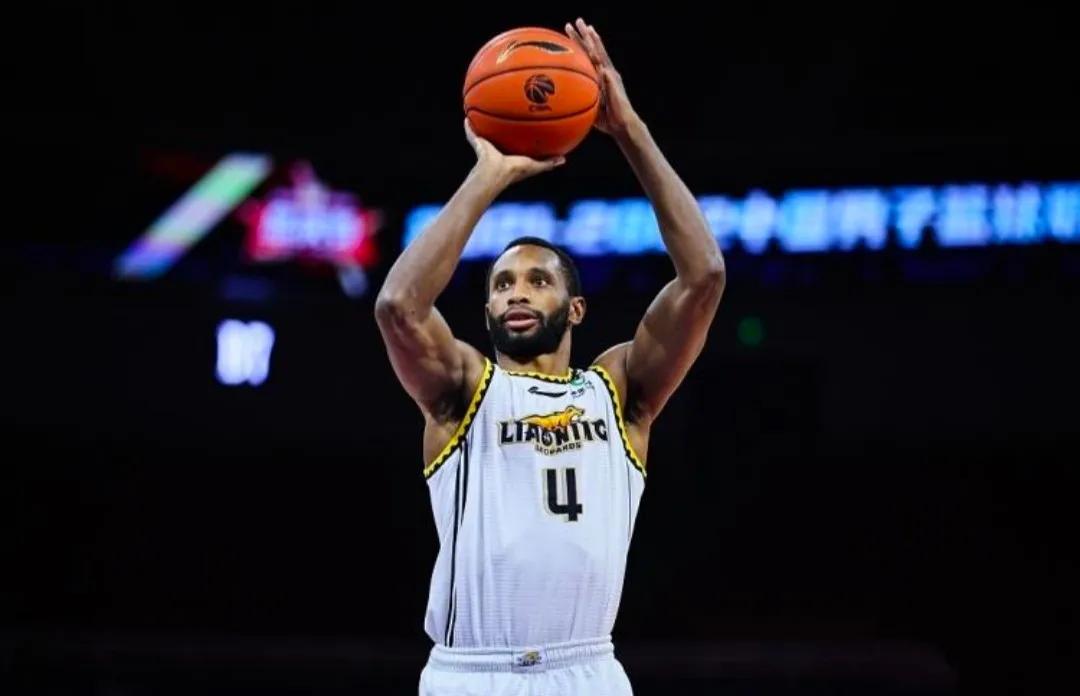 cba总决赛辽宁轻取广厦总分2-0,cba2017-18赛季稠州迎战辽宁队