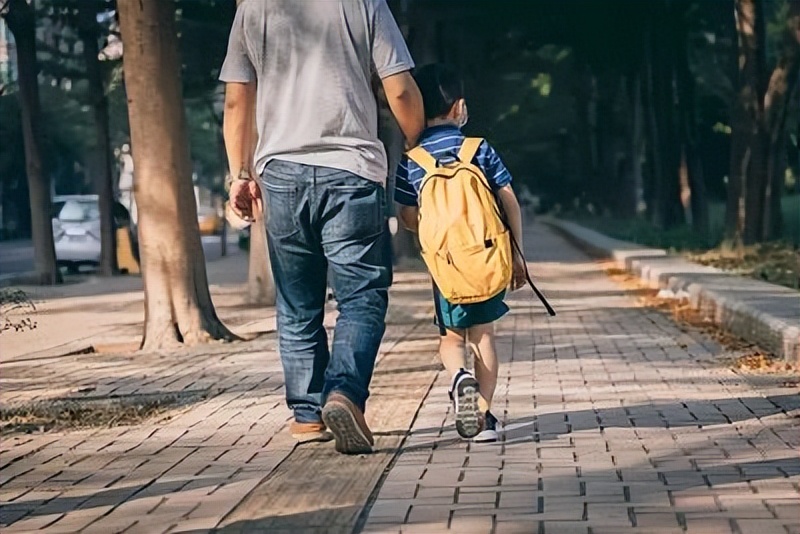 孩子开学焦虑症的原因和解决办法,开学焦虑症有何表现如何缓解焦虑