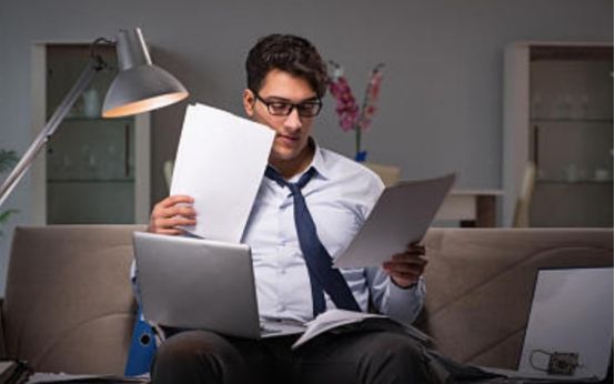 普通人怎么做抖音自媒体赚钱,普通人做自媒体哪个领域最赚钱