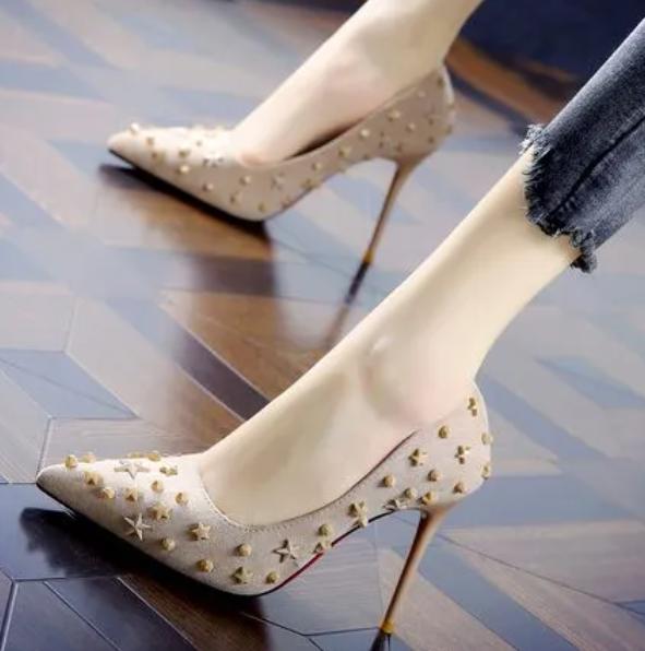 女士高跟鞋的百年变迁史,高跟鞋发展史及造型