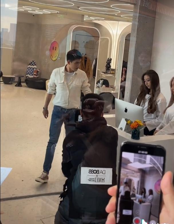 成本4块卖4块怎么赚钱,4块钱成本卖10块钱利润是多少