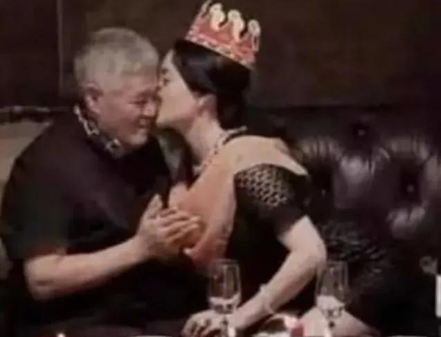 乡爱13关婷娜,乡爱关婷娜抖音