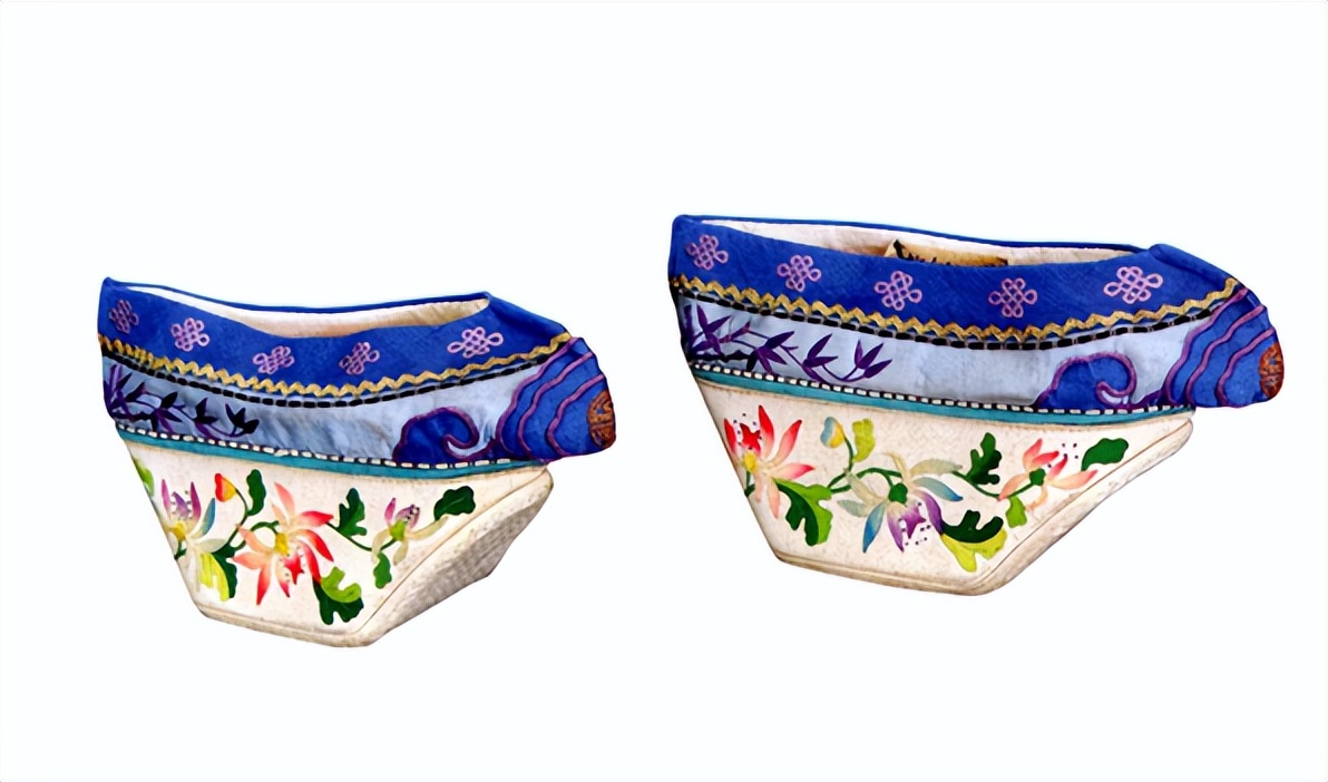 清代嫔妃为何爱穿花瓶底鞋子,古代女子为什么穿花盆鞋