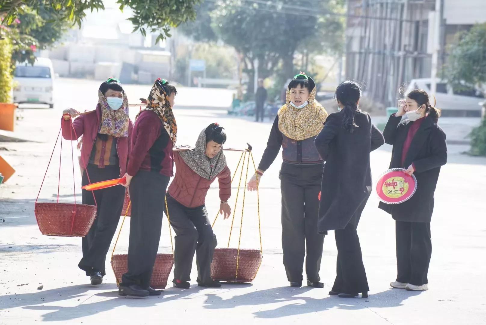 旧时惠安女奇特婚俗,传统的惠安女婚嫁习俗