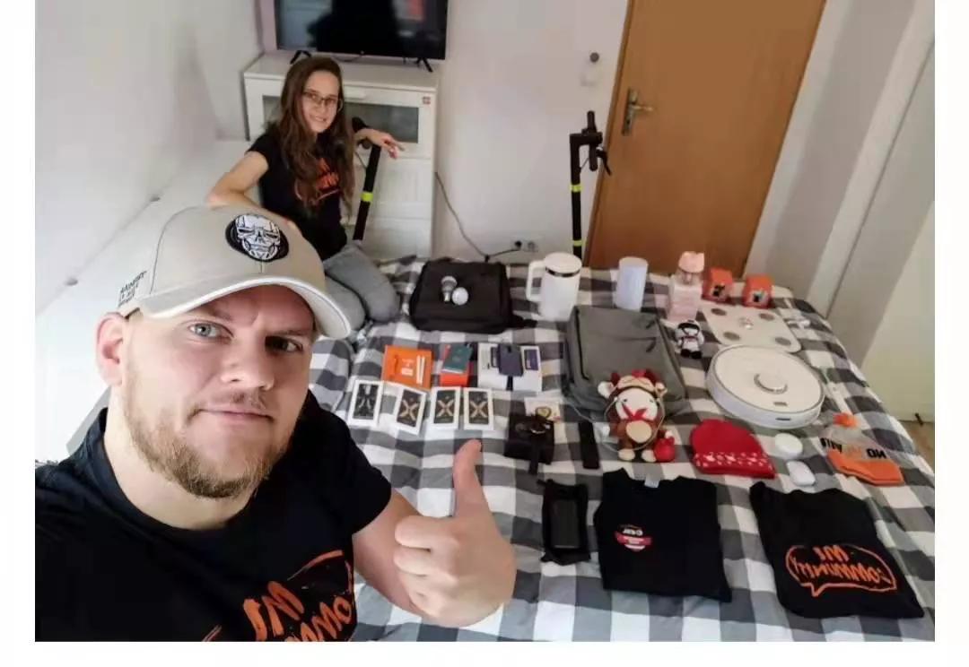 地球另一边的小米人