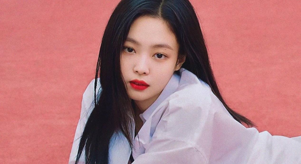 韩国女明星jennie穿衣,韩国女星jennie私服