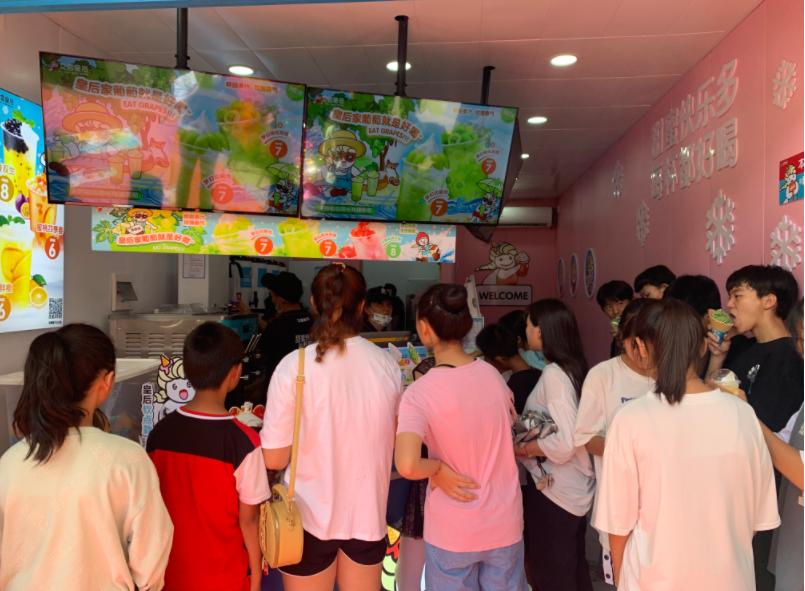 奶茶店一年的利润大概多少,自己开一家奶茶店