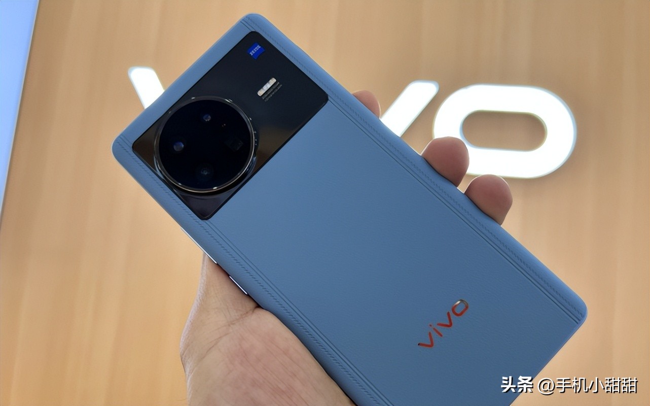 7.2寸大屏旗舰手机,7英寸全面屏手机