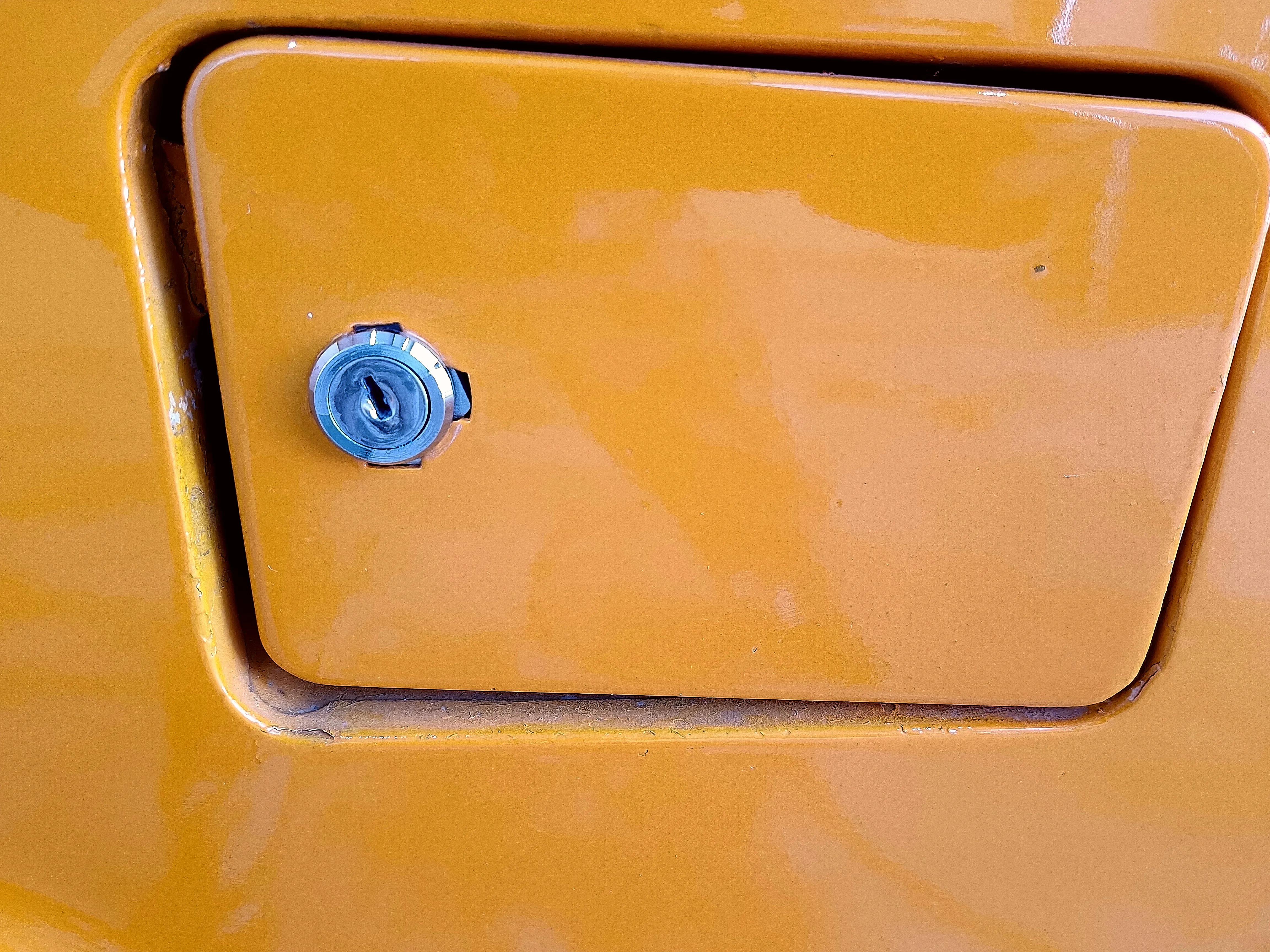 苏联拉达尼瓦爆改,苏联拉达老车修复