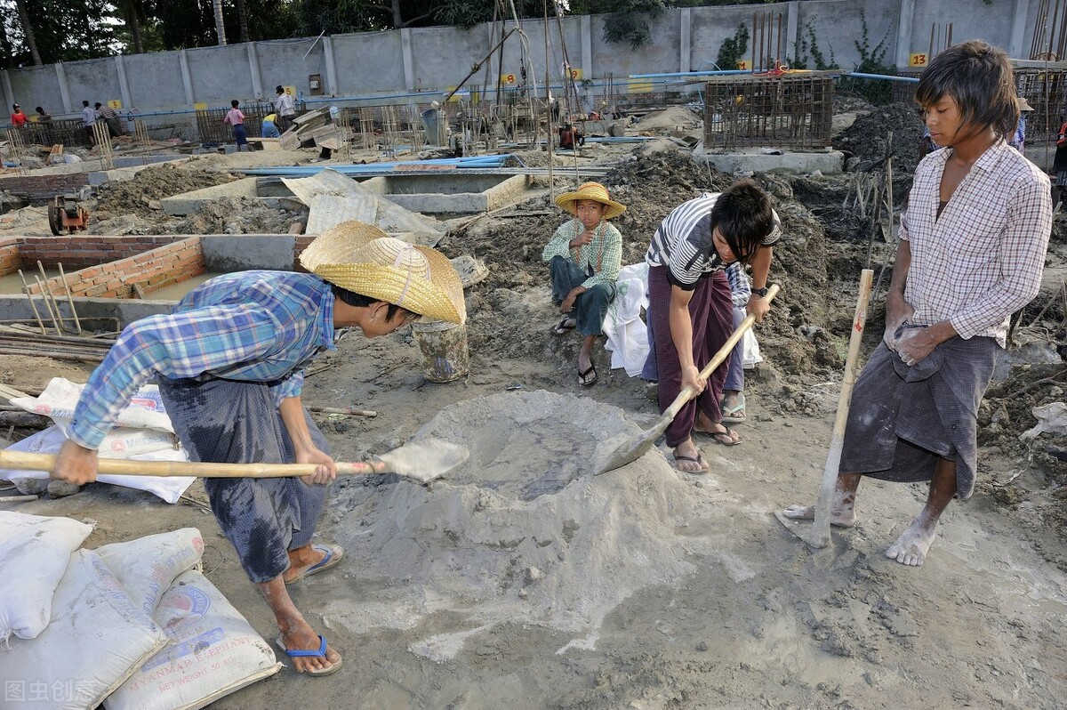 工厂招用未满17岁童工的后果,用人单位招童工承担什么法律责任