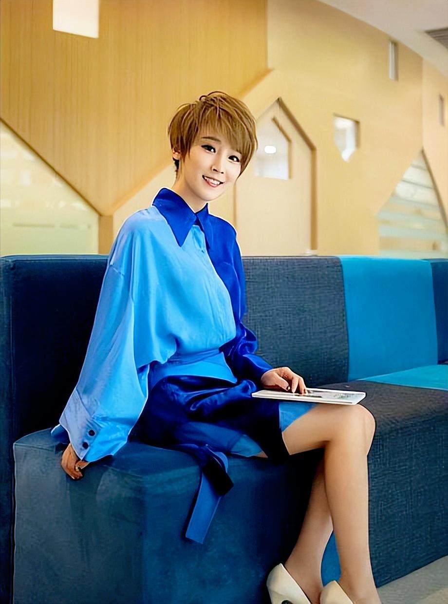 吴京：实现父亲的两个心愿，将脑血栓父亲当孩子疼