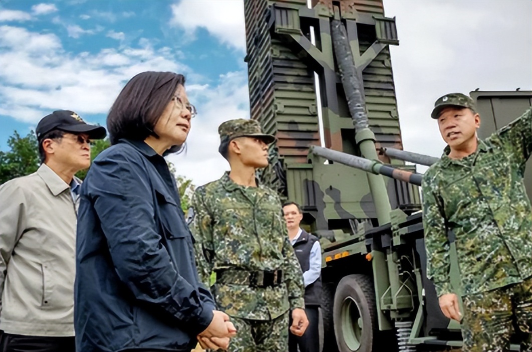 两岸关系转折点！蔡英文宣布重大决策，“武统”成为唯一选择？