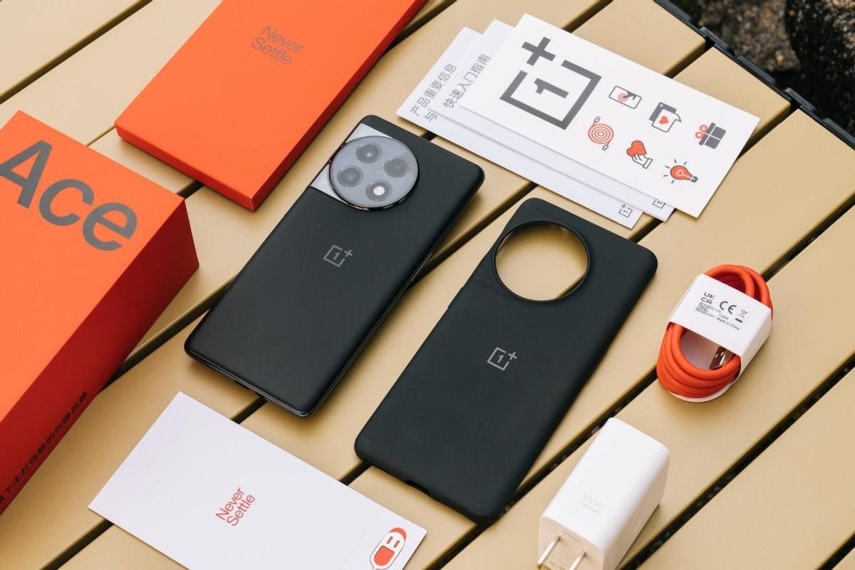 2022年想换手机推荐苹果还是华为,2023年最值得入手的手机有哪些