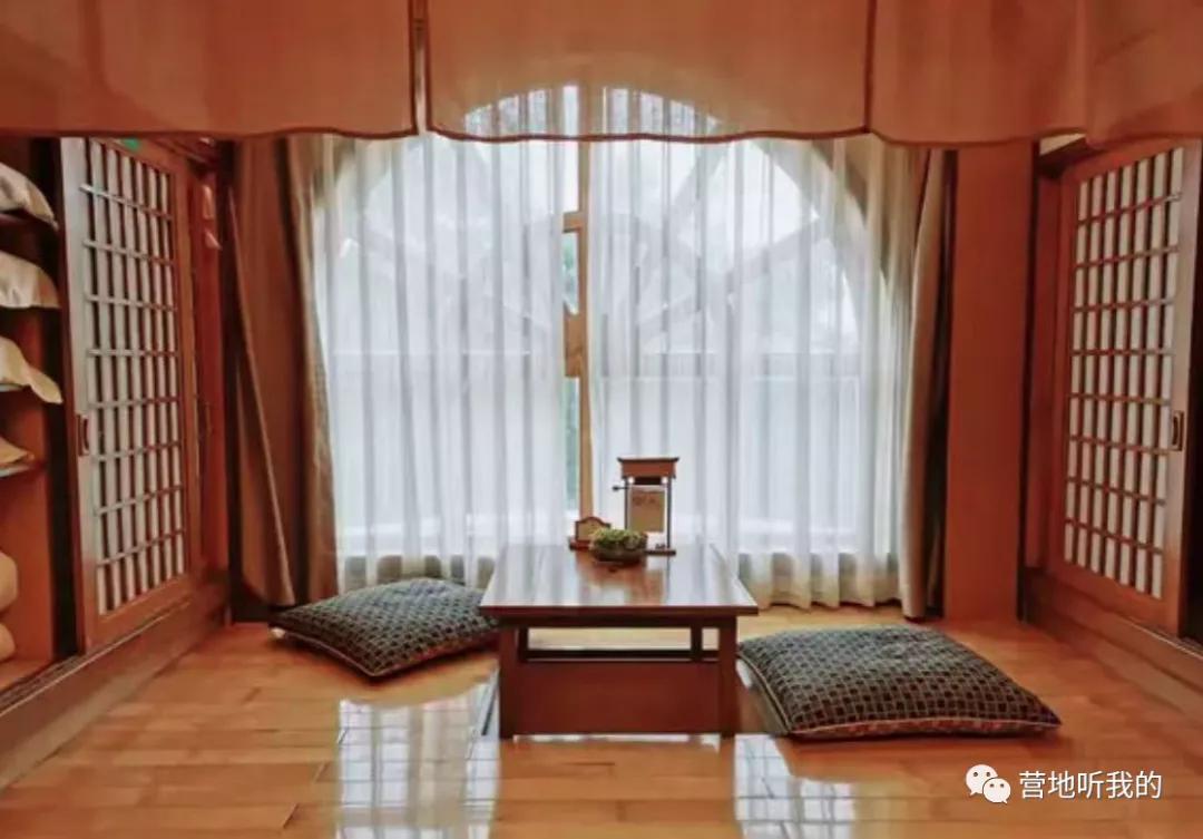 国内好看又好泡的高颜值温泉，每一个都藏着意想不到的美