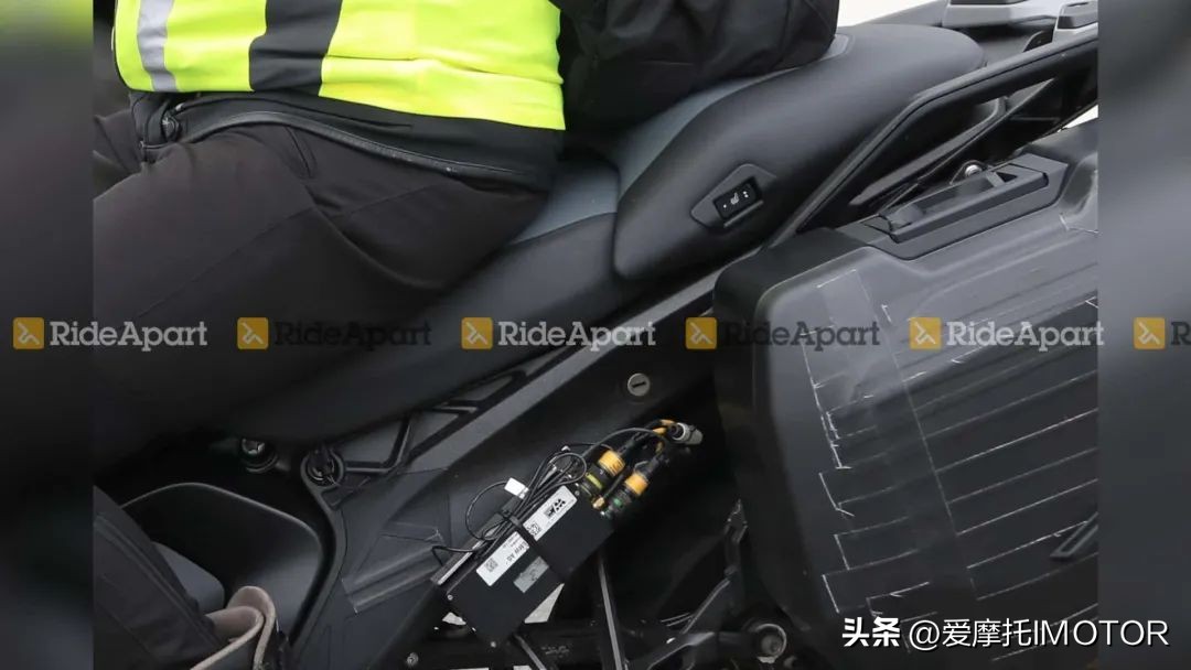 新款宝马k1300gs,宝马r1300gsadv测评