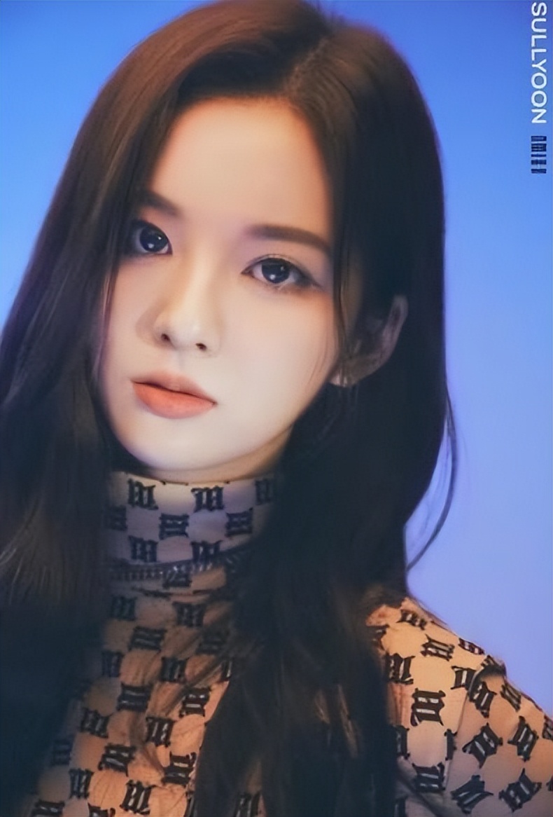 JYP新团出道即受关注，成员雪允因颜值出圈，却被指不尊重粉丝？