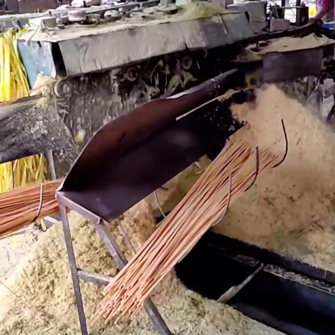 小型竹片机价格,竹子机器加工竹片机