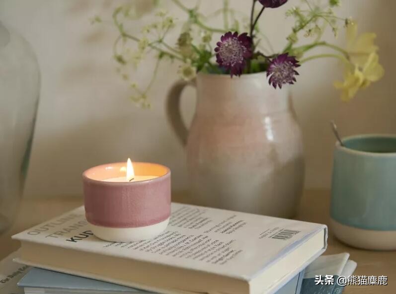 蜡烛怎么在玻璃瓶里取出来,怎么快速把蜡烛里面的蜡提取出来