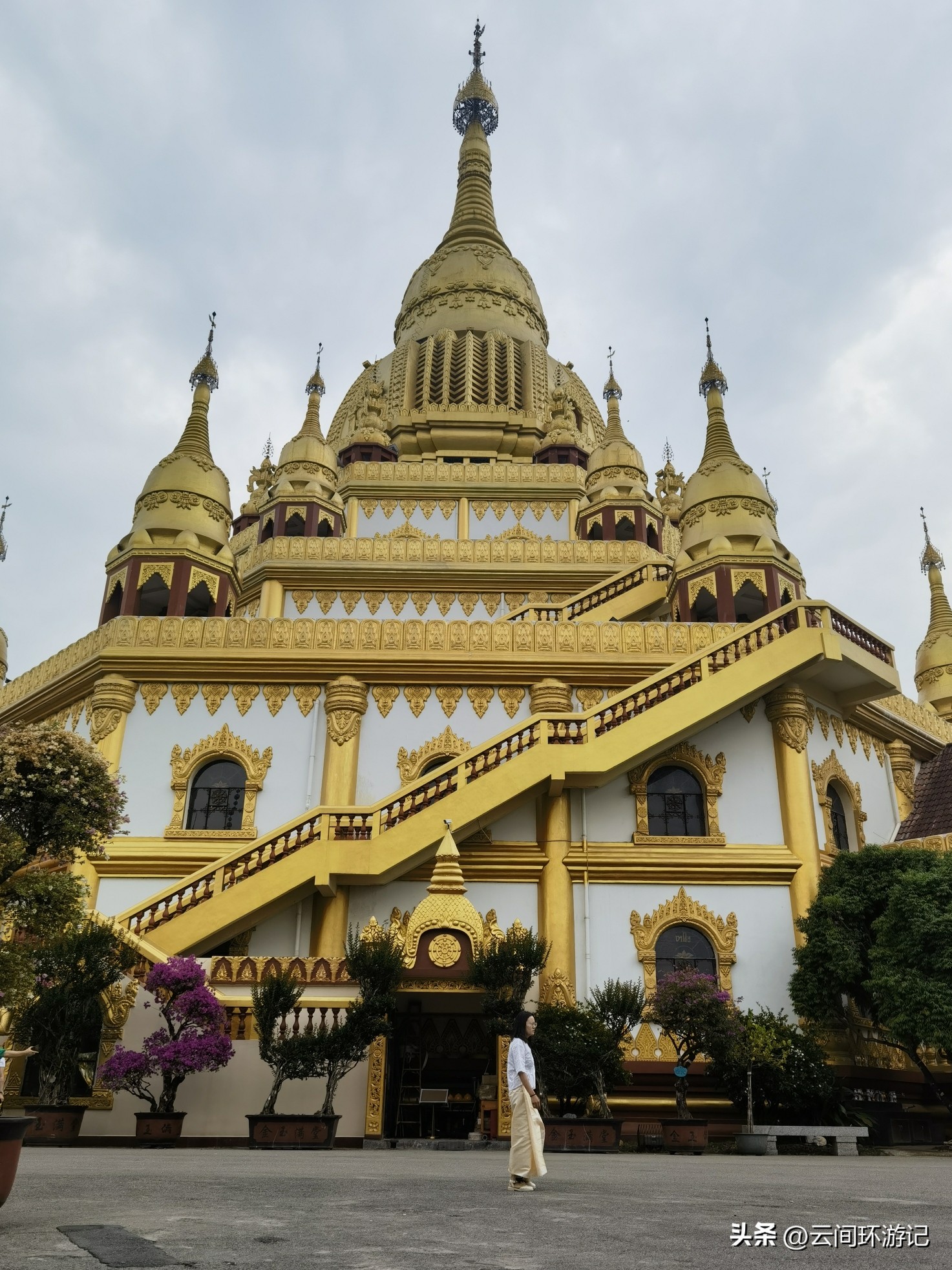 缇庝附寰峰畯娴极涔嬫梾,婕父寰峰畯