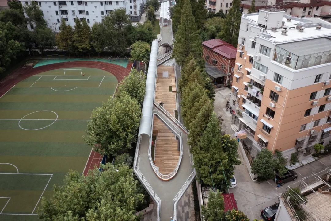 评价高颜值的神评论,高颜值高评价