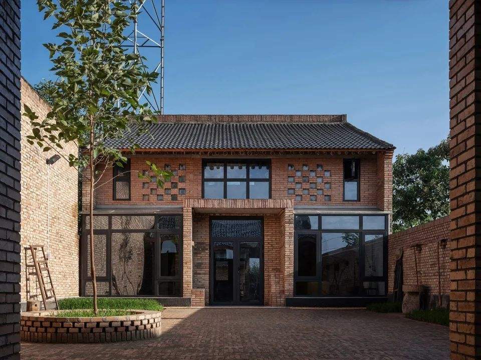 为什么农村不建议用树脂瓦,抖音爆款热门树脂瓦