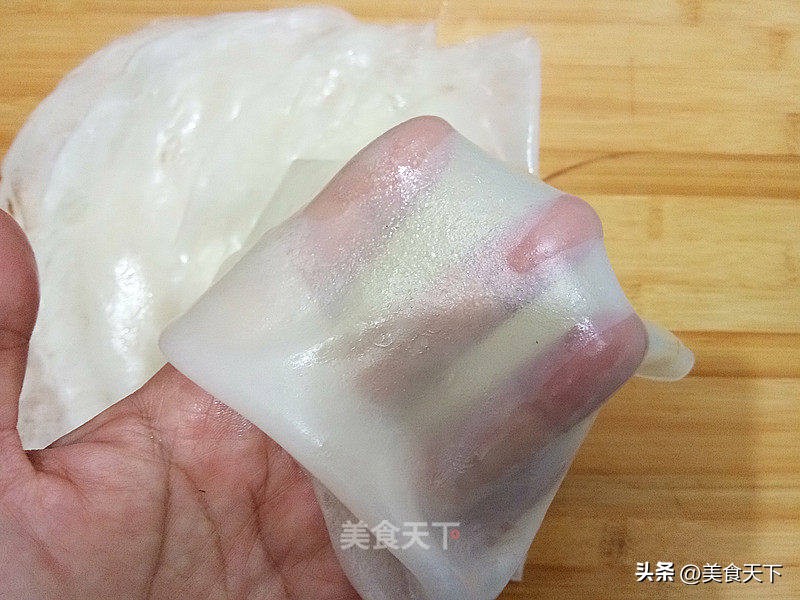 外面卖的凉皮是什么做的,外面买的凉皮还要煮吗