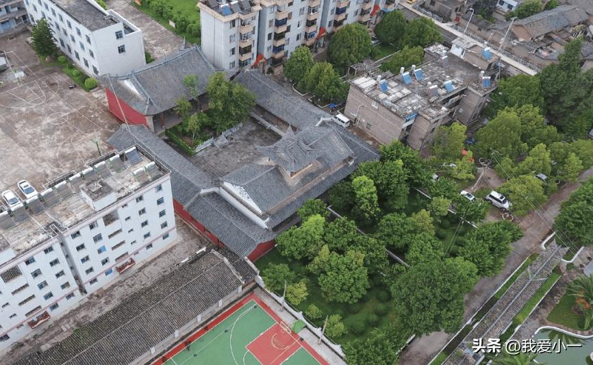 云南楚雄古建筑屋顶,云南楚雄守护古建筑