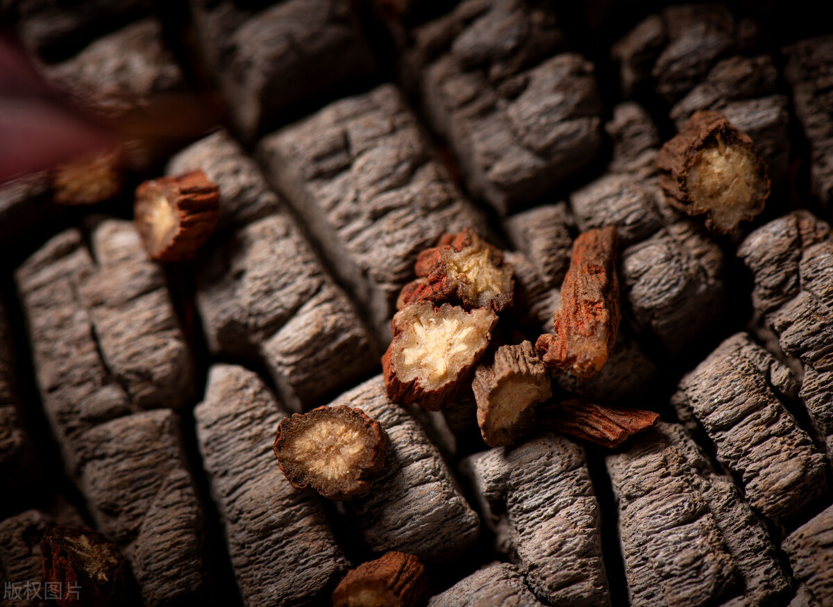 前列腺炎消炎排毒哪味中药好,升阳十一味丸治疗前列腺炎