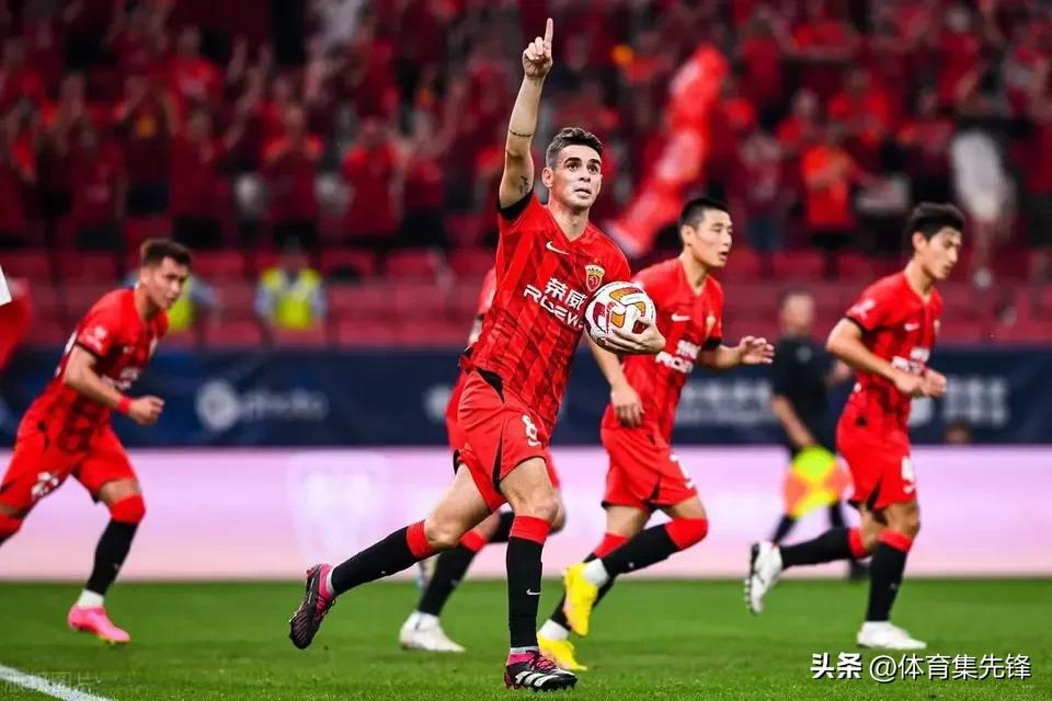 奥斯卡点射双响助海港主场2-1逆转，可裁判判罚却又遭来非议