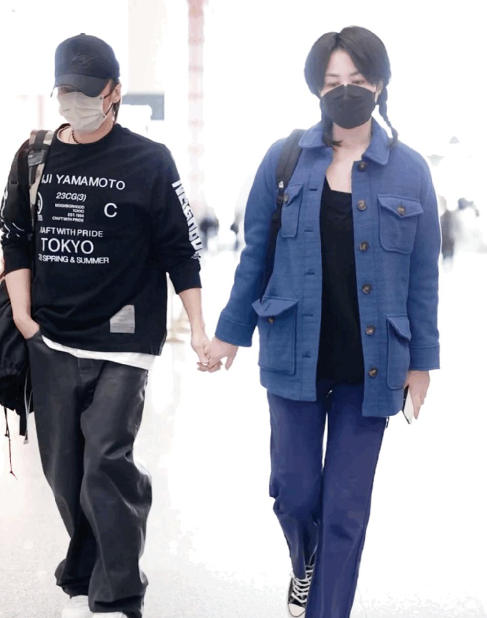 谢霆锋首次公开同王菲的关系,谢霆锋和王菲最近一次互动