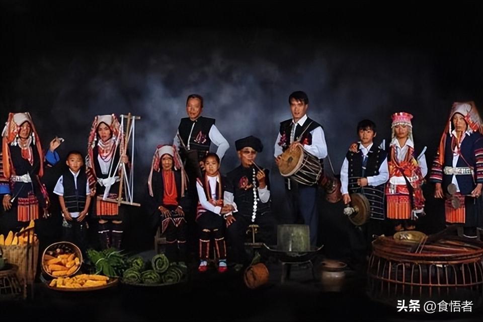 云南少数民族的待客食俗,云南傣族食俗