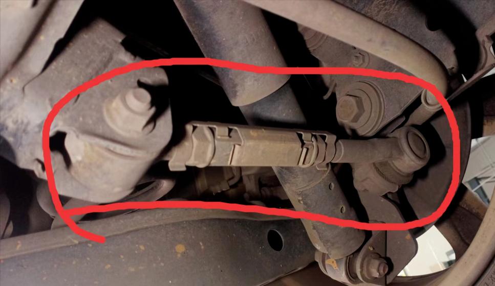 老rav4车翻新改造全过程,老款rav4比新款好太多