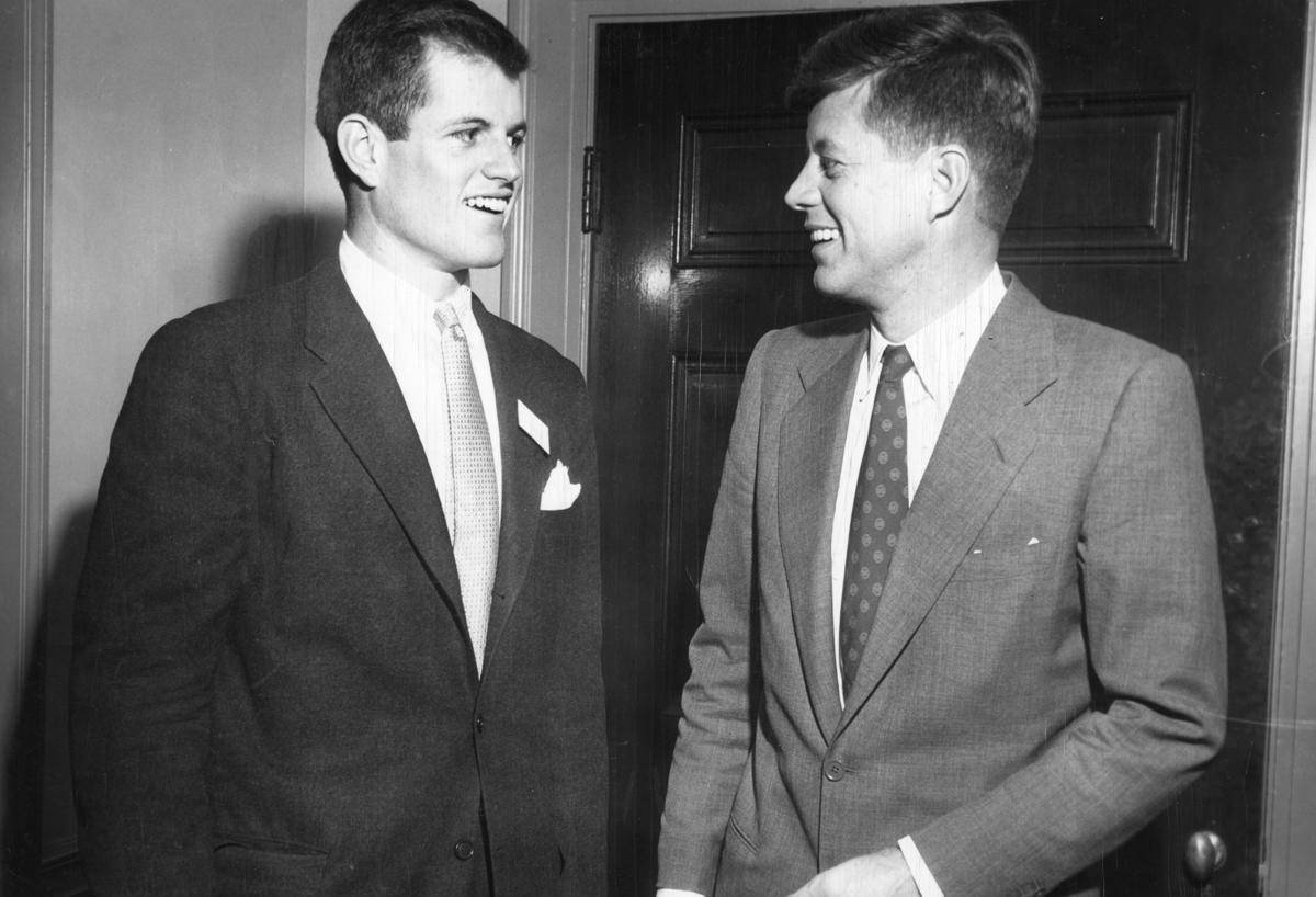 奥巴马:是逆袭成功的黑人总统,还是一位披着羊皮的狼政客?