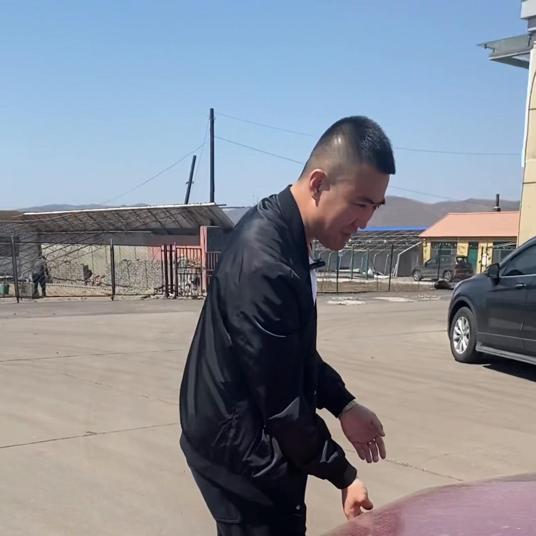 我打价格是为了你们让你们买的便宜，我多辛苦