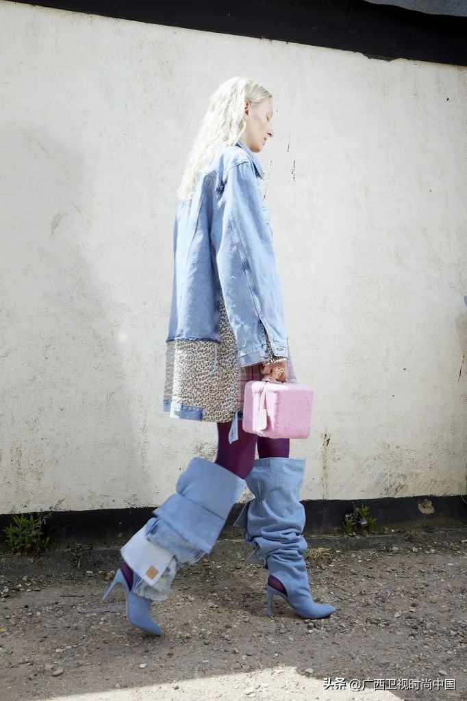 那些秀场上的“丑”鞋子