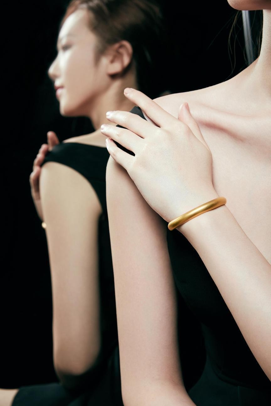 黄金为什么大幅度增长,为什么黄金越贵经济越低迷