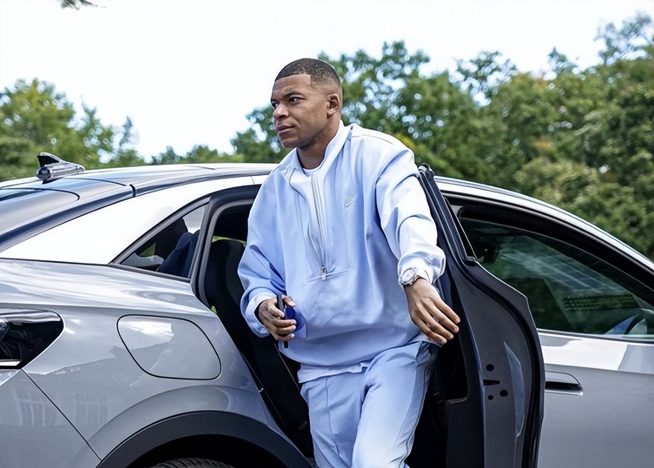 姆巴佩正式加盟皇马对巴黎影响,姆巴佩加盟皇马对法国有什么影响