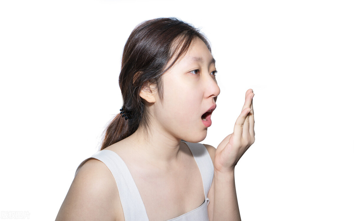 口苦口酸口粘是怎么回事,口酸口苦胃难受是怎么回事