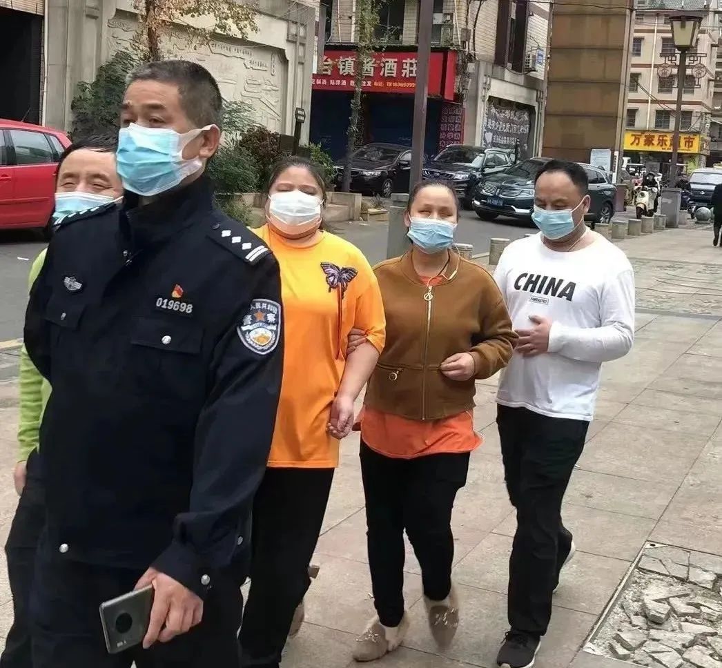 疫情在前!在长沙,有一种守护叫“警察蓝”