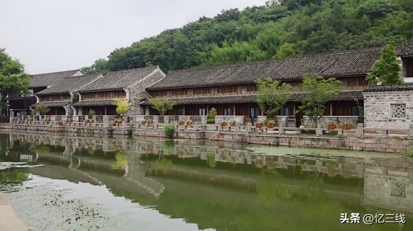 余姚浙东第一古街在哪里,宁波网红公路打卡地