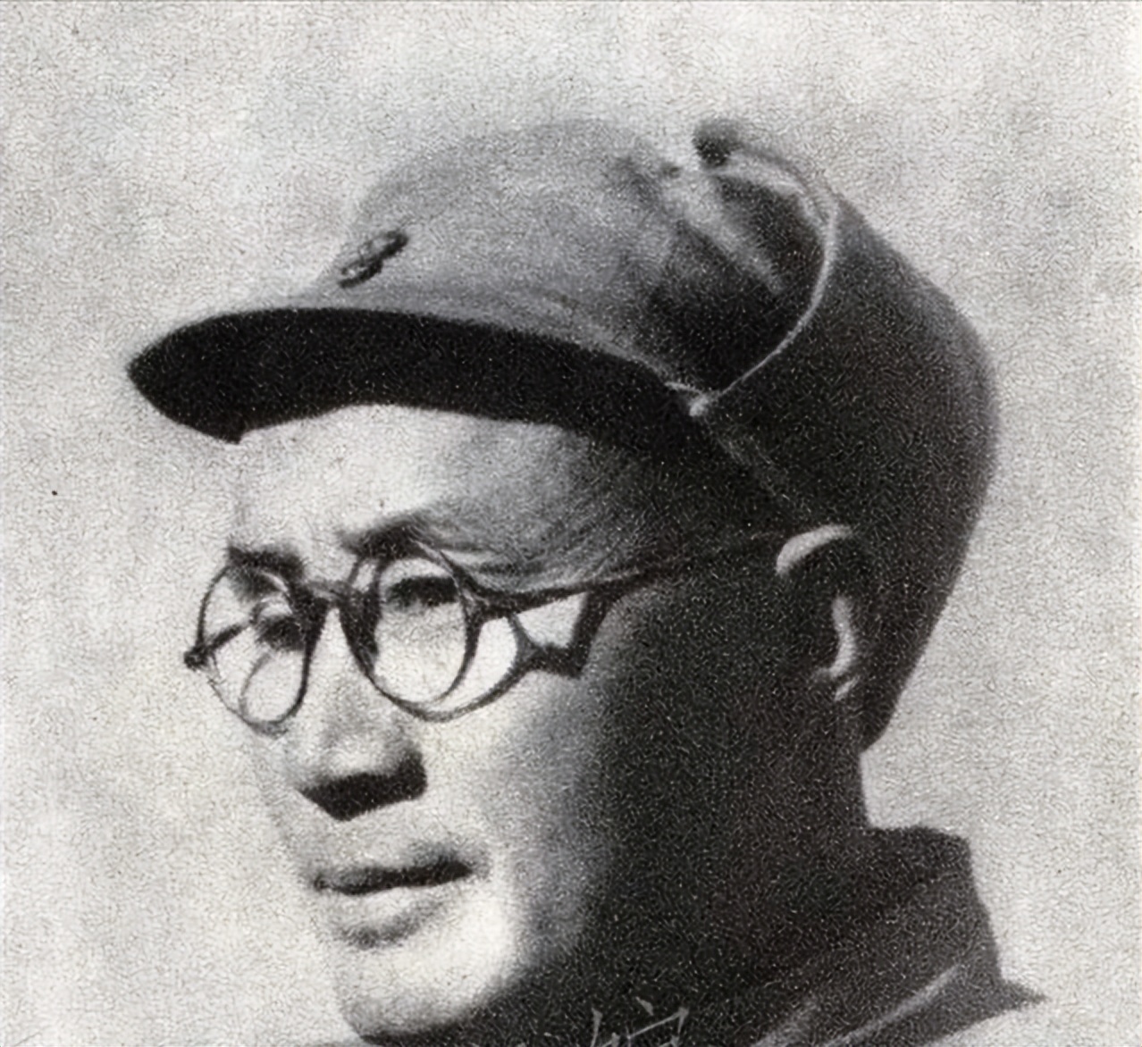 红军改编为八路军时，毛主席对129师军政主官的安排，大有学问