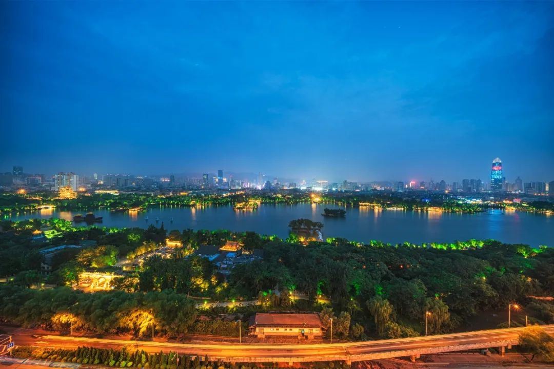 济南元旦跨年好去处,济南2022跨年倒计时地点