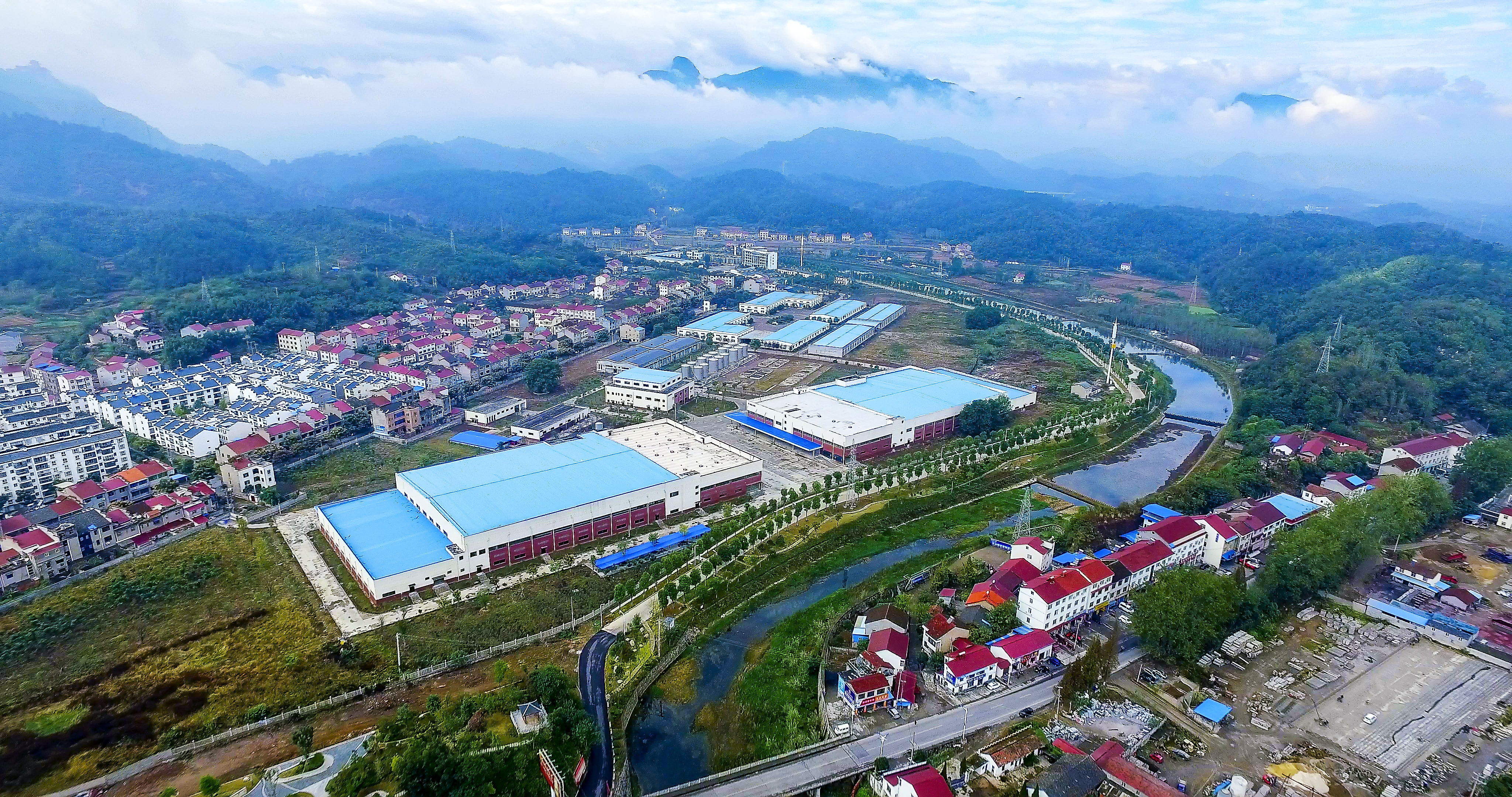 鹤壁白酒招商代理如何选,官方白酒厂家招代理性价比高