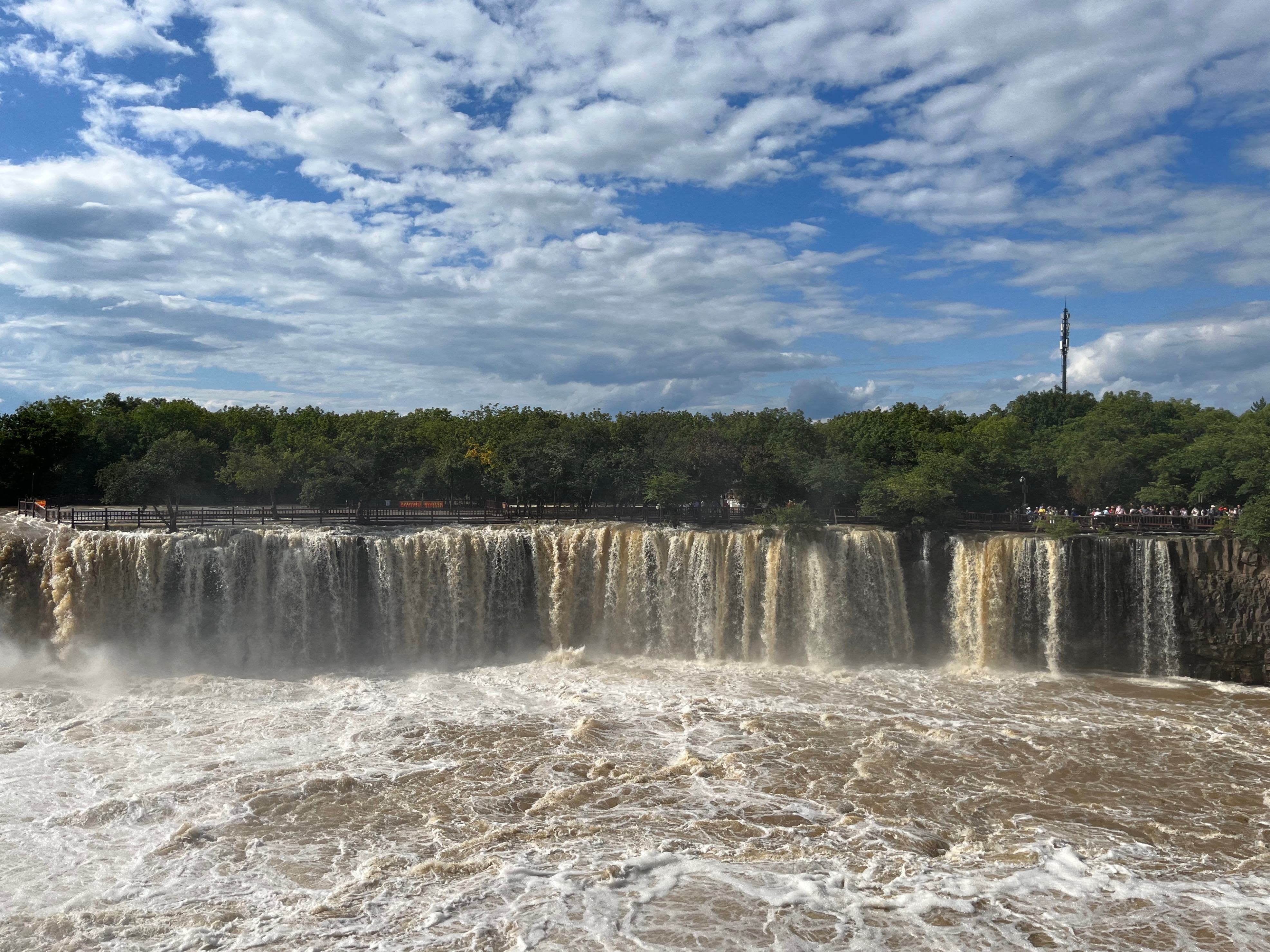 夫妻自驾11000公里,夫妻两人自驾游最新视频