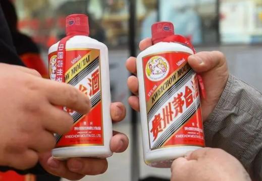 飞天茅台在国外价格,飞天茅台国内和国外价格