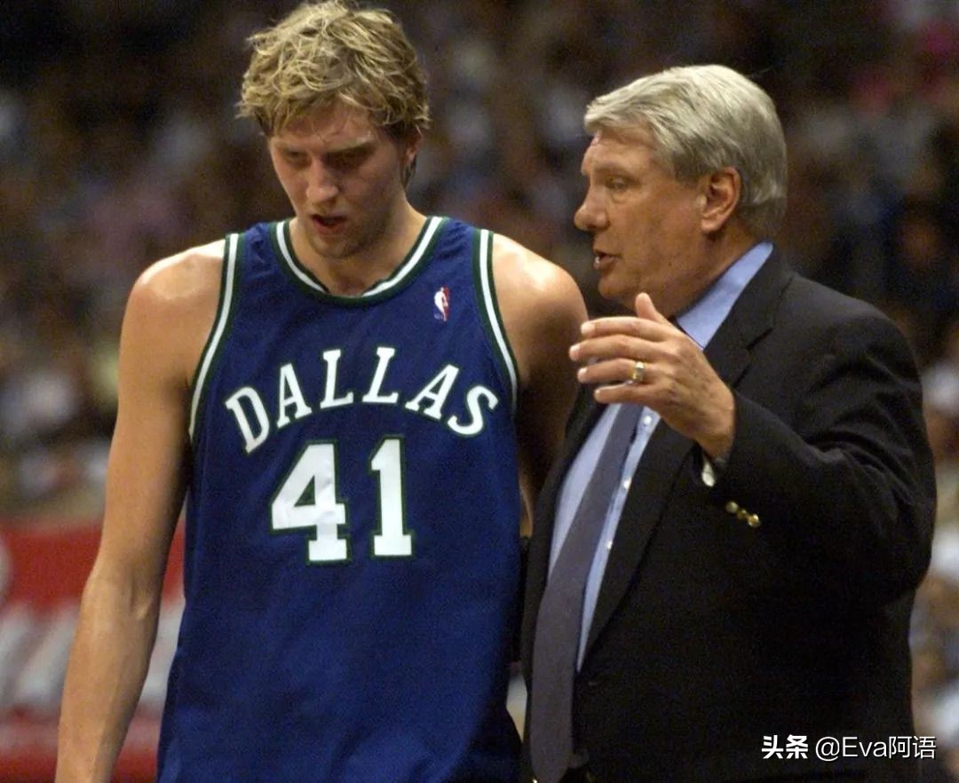 一人一城诺维茨基,诺维茨基球衣退役时间